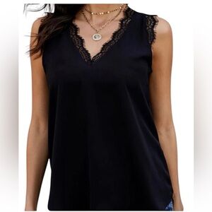 Black sleeveless lace top XL